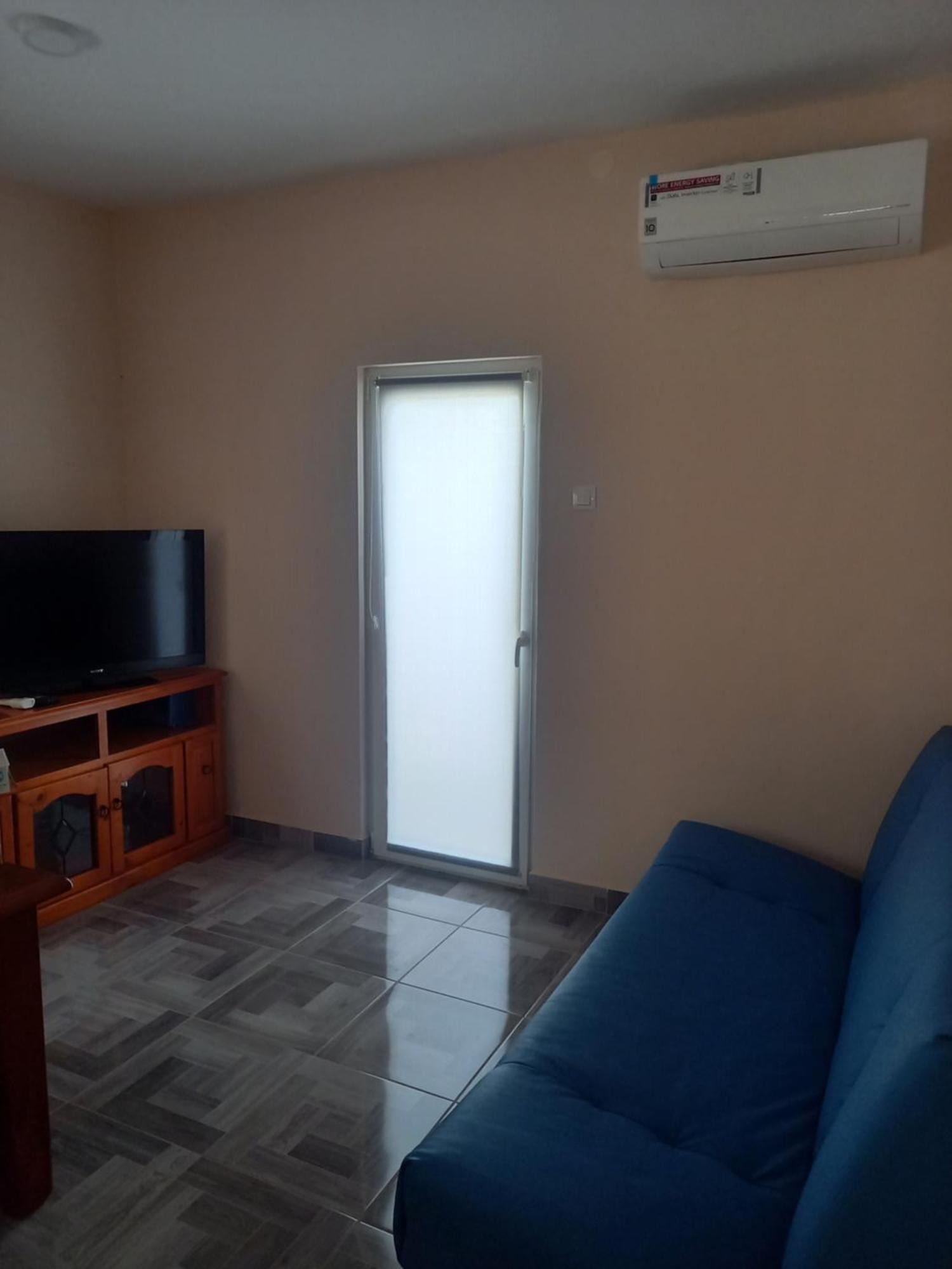 Oskar Amphitheater Apartments And Rooms With Free Parking Pula Chambre photo