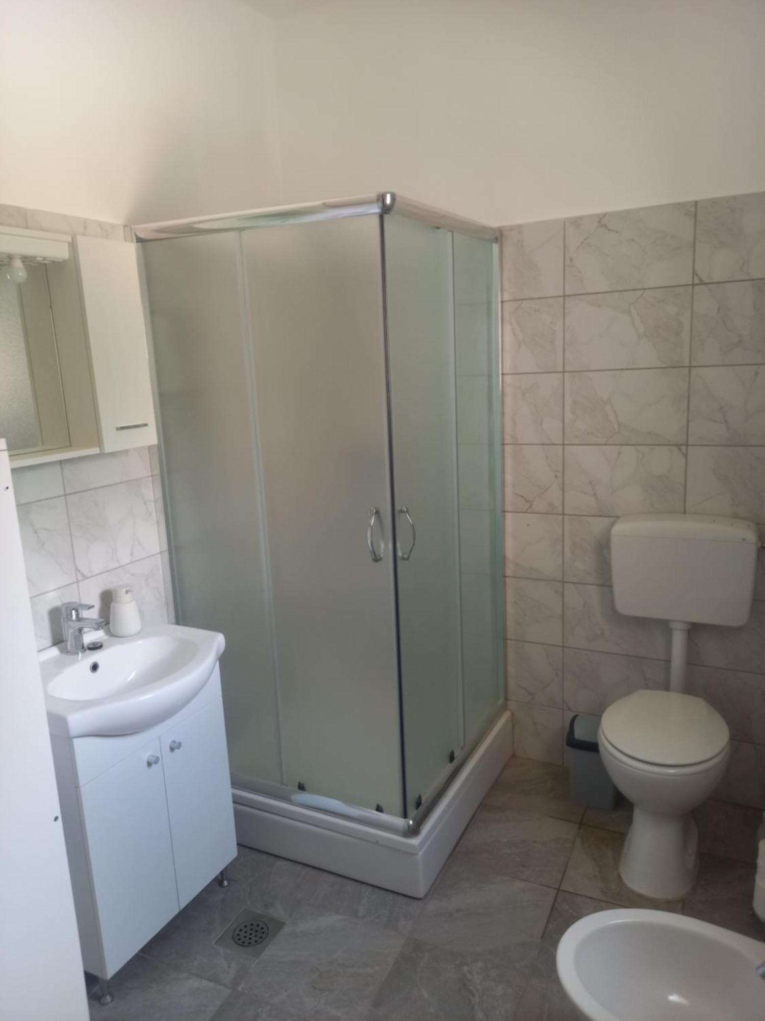 Oskar Amphitheater Apartments And Rooms With Free Parking Pula Chambre photo